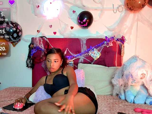 Ellie-Cute7 live cam on BongaCams