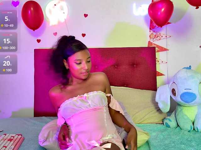 Ellie-Cute7 live cam on BongaCams