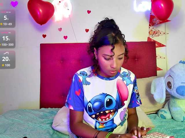 Ellie-Cute7 live cam on BongaCams