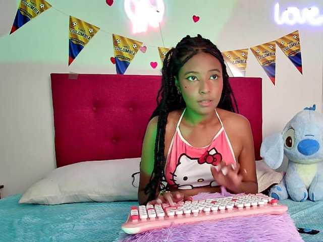 Ellie-Cute7 live cam on BongaCams