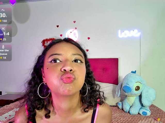 Ellie-Cute7 live cam on BongaCams