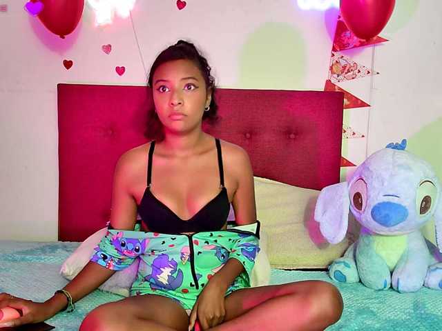 Ellie-Cute7 live cam on BongaCams