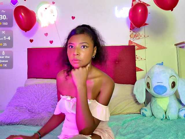 Ellie-Cute7 live cam on BongaCams