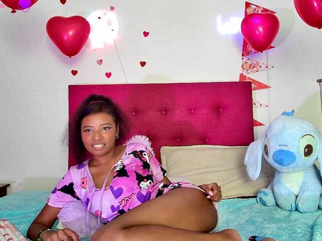 Ellie-Cute7 live cam on BongaCams