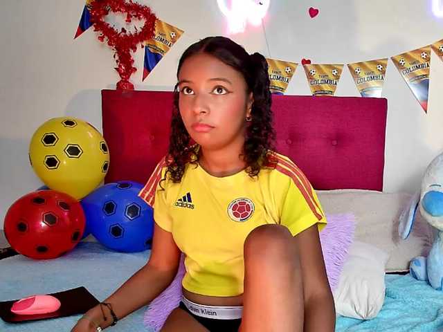 Ellie-Cute7 live cam on BongaCams