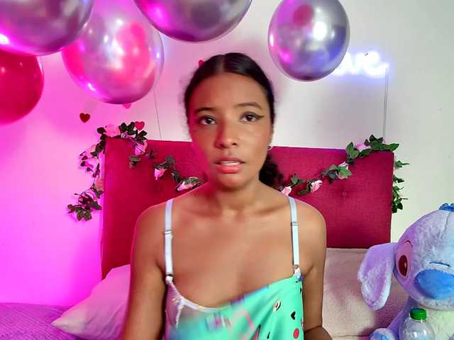 Ellie-Cute7 live cam on BongaCams