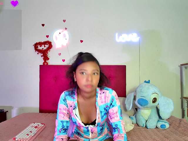 Ellie-Cute7 live cam on BongaCams