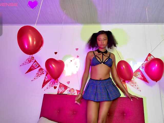 Ellie-Cute7 live cam on BongaCams