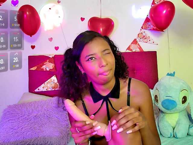 Ellie-Cute7 live cam on BongaCams