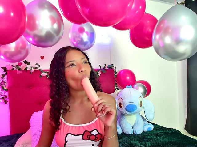 Ellie-Cute7 live cam on BongaCams