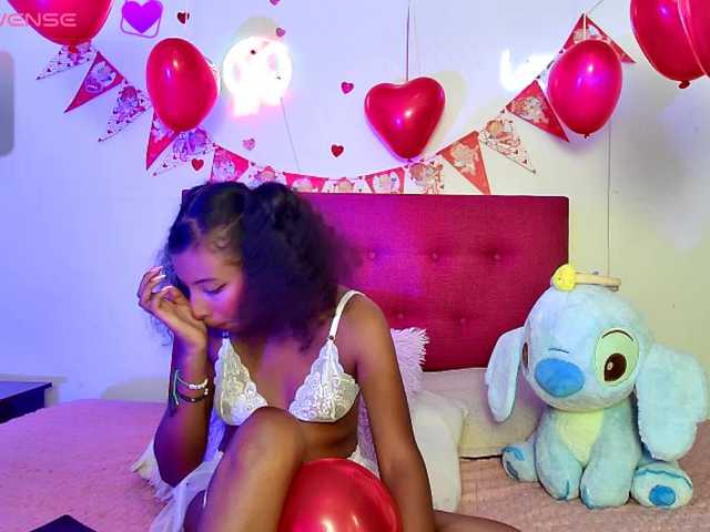 Ellie-Cute7 live cam on BongaCams