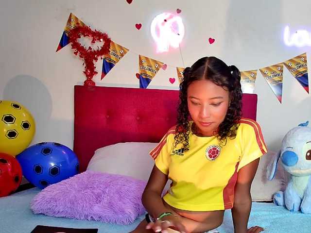 Ellie-Cute7 live cam on BongaCams