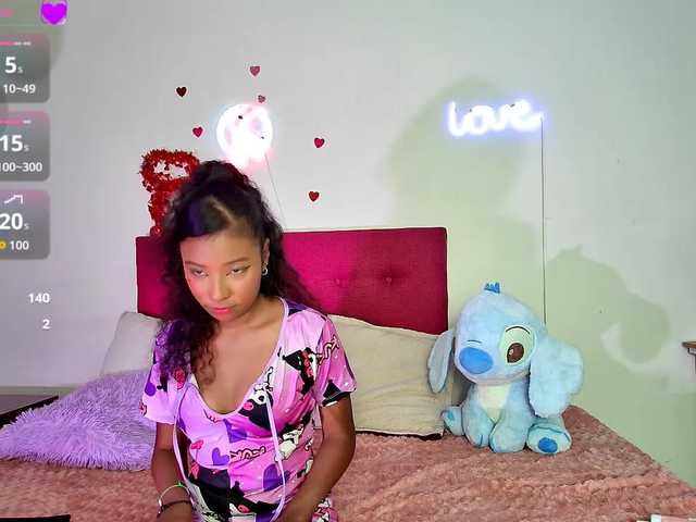Ellie-Cute7 live cam on BongaCams