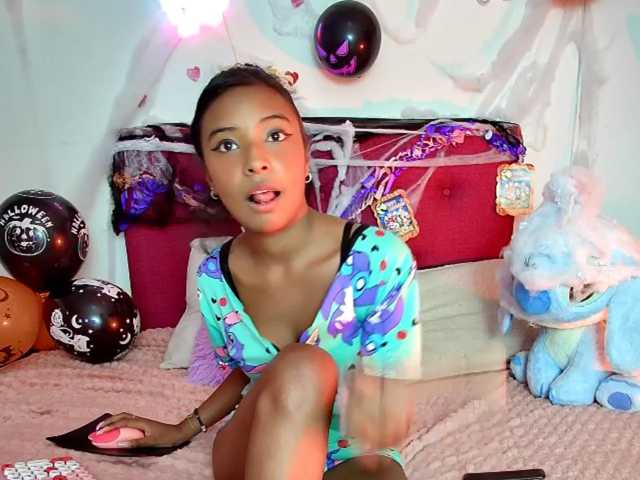 Ellie-Cute7