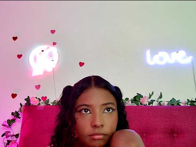 Ellie-Cute7 live cam on BongaCams