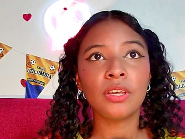 Ellie-Cute7 live cam on BongaCams