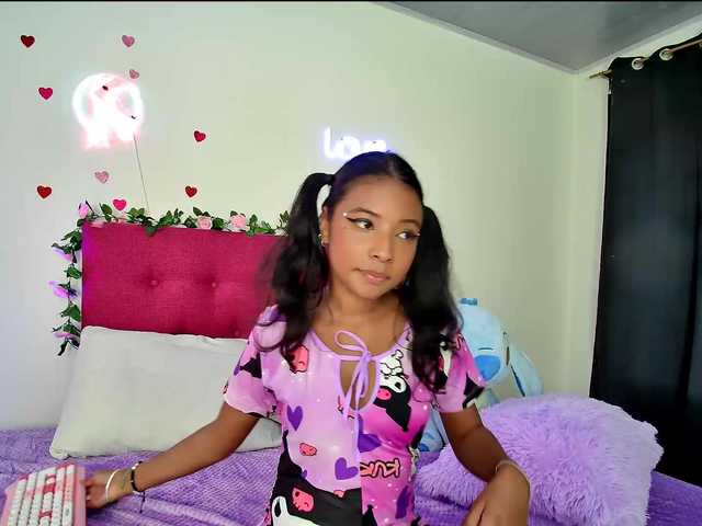 Ellie-Cute7