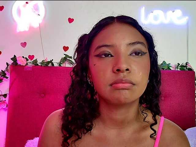 Ellie-Cute7 live cam on BongaCams
