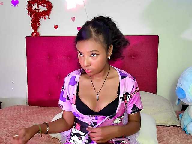 Ellie-Cute7 live cam on BongaCams