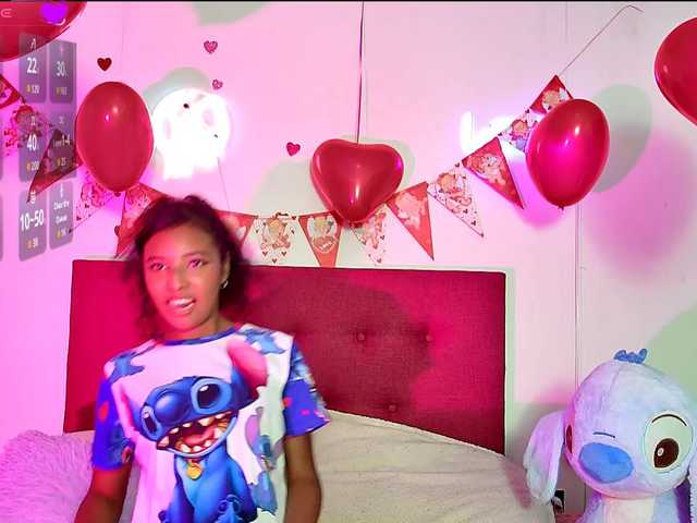 Ellie-Cute7 live cam on BongaCams