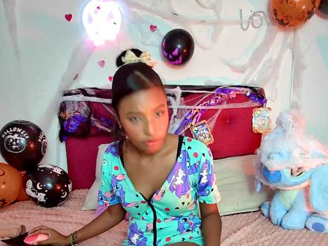 Ellie-Cute7 live cam on BongaCams