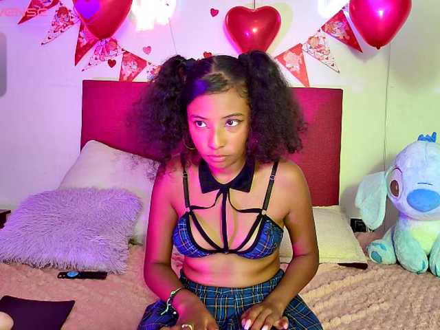 Ellie-Cute7 live cam on BongaCams