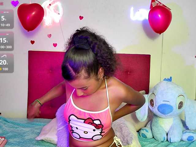 Ellie-Cute7 live cam on BongaCams