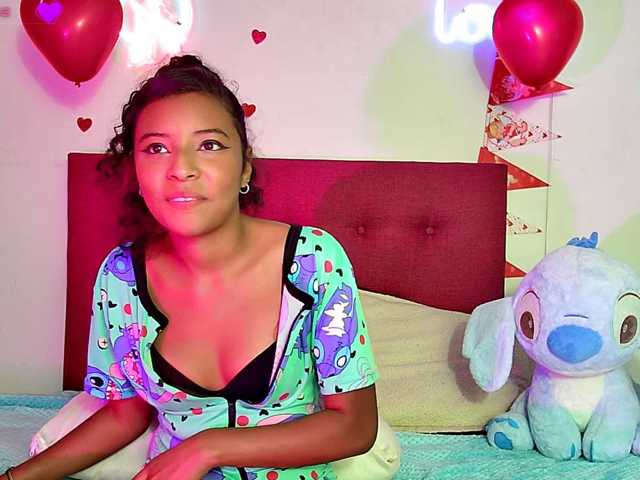 Ellie-Cute7 live cam on BongaCams