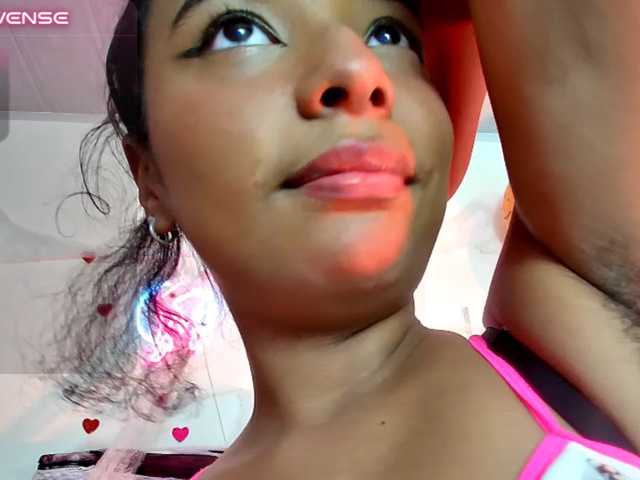 Ellie-Cute7 live cam on BongaCams