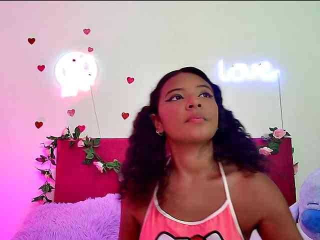 Ellie-Cute7 webcam