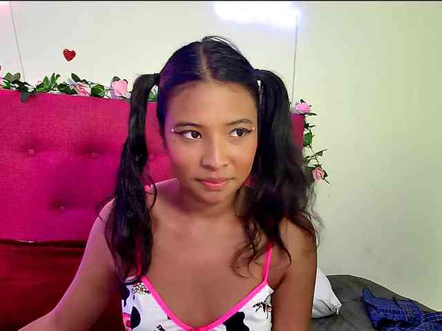 Ellie-Cute7 webcam