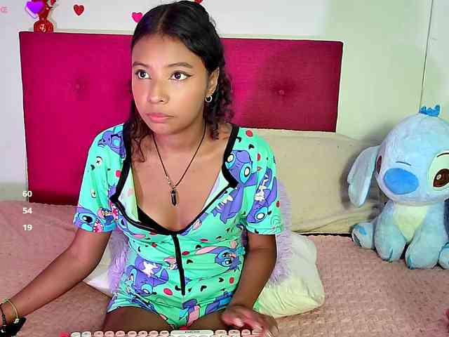 Ellie-Cute7 webcam