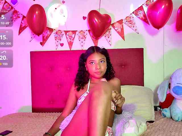 Ellie-Cute7 webcam