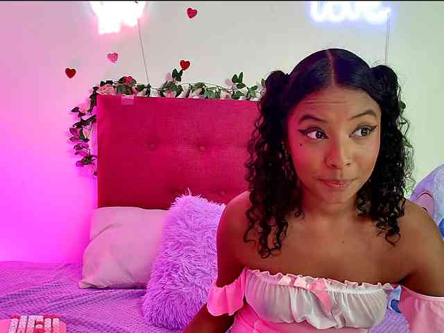 Ellie-Cute7 webcam