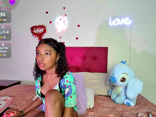 Ellie-Cute7 webcam