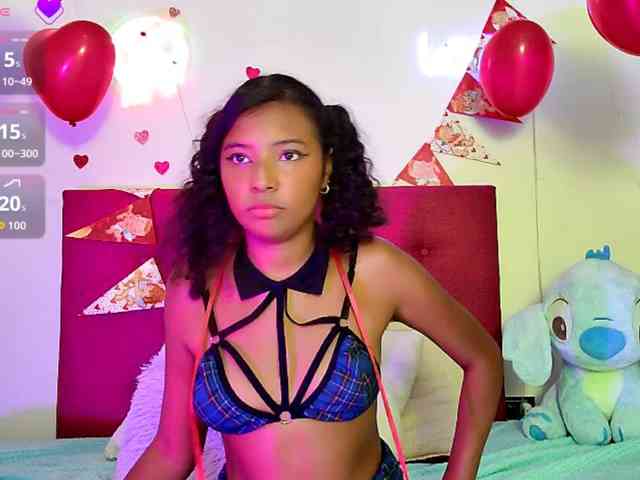 Ellie-Cute7 webcam