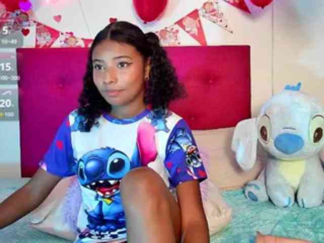Ellie-Cute7 webcam