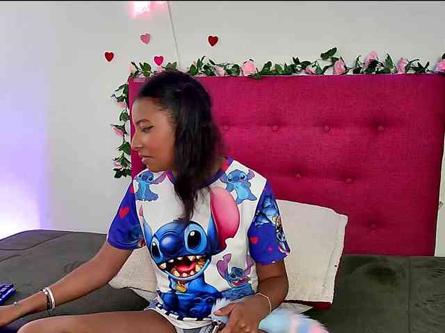 Ellie-Cute7 webcam