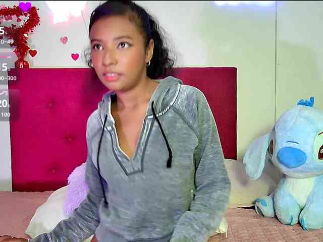 Ellie-Cute7 webcam