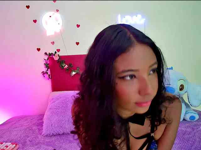Ellie-Cute7 webcam