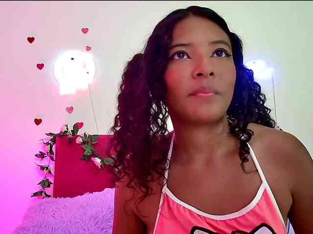 Ellie-Cute7 webcam