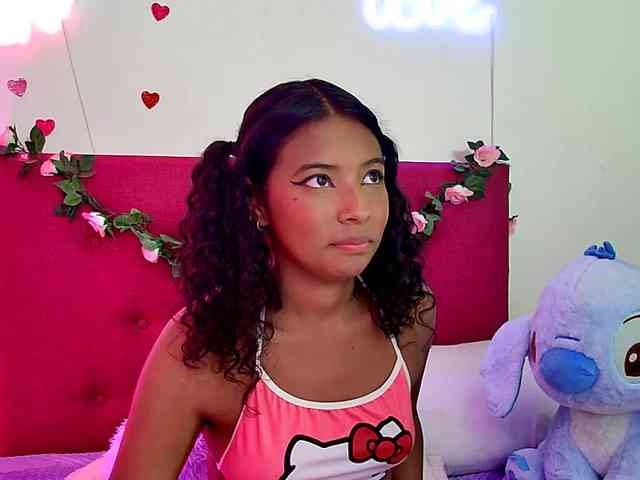 Ellie-Cute7 webcam