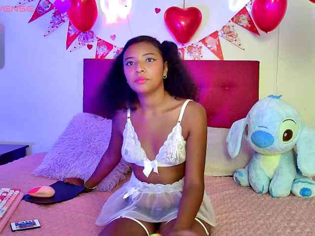 Ellie-Cute7