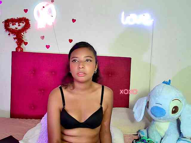 Ellie-Cute7 webcam