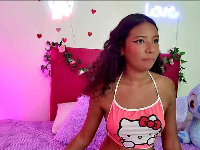 Ellie-Cute7 webcam