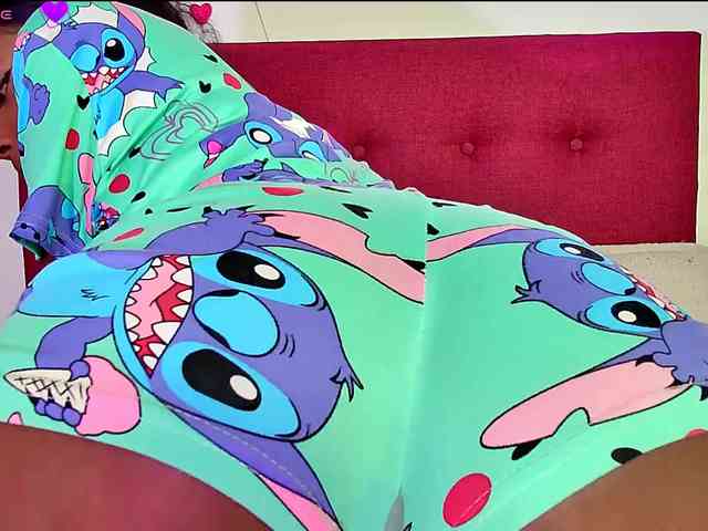 Ellie-Cute7 webcam