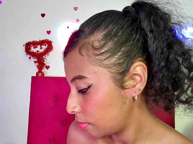 Ellie-Cute7 webcam