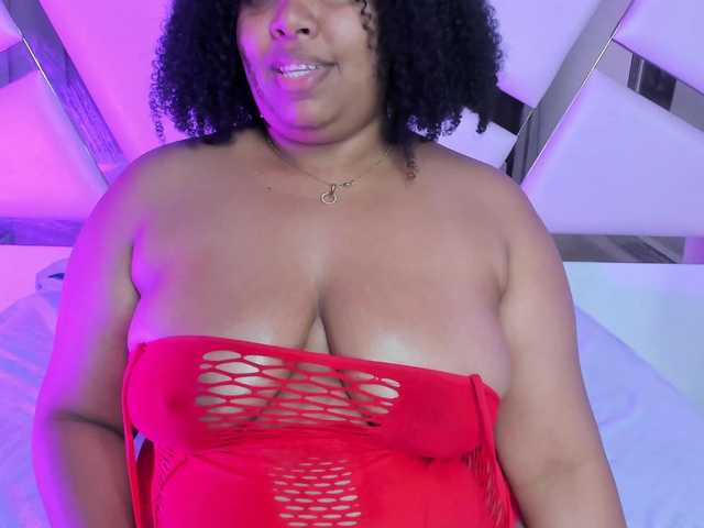 PhyllisDunbar's BongaCams show and profile