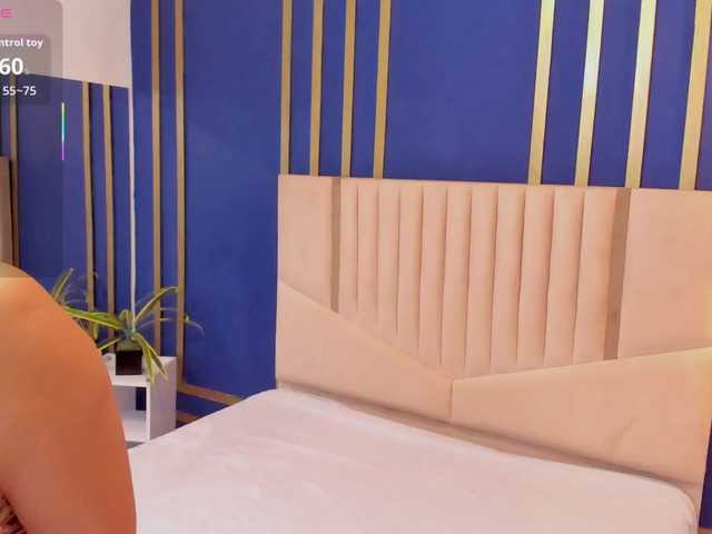 PhyllisDunbar live cam on BongaCams
