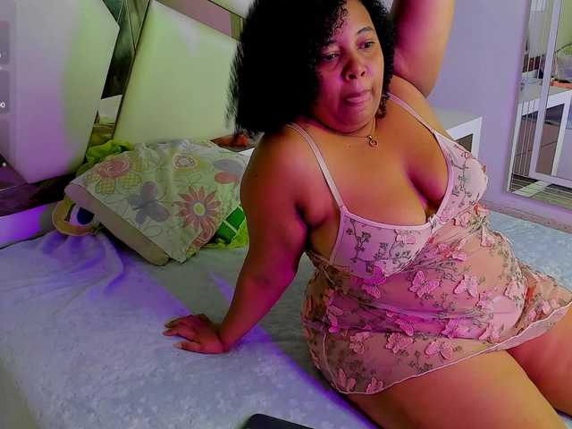 PhyllisDunbar's BongaCams show and profile